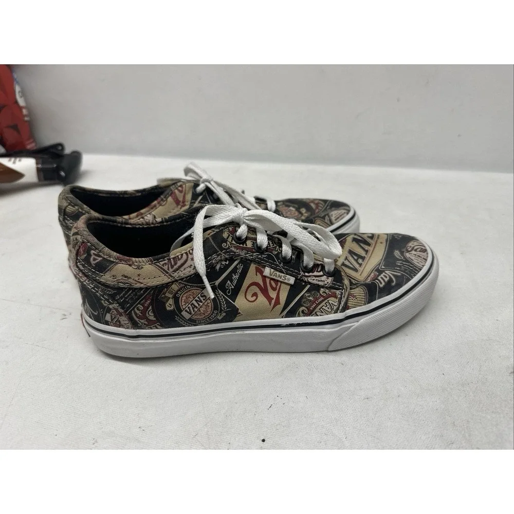 MENS VANS CHUKKA‎ LOW LABELS SNEAKERS SHOES SIZE 7.5